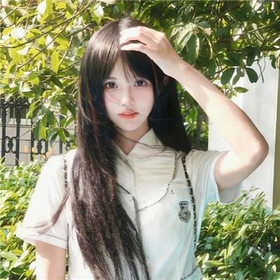 三小一家人